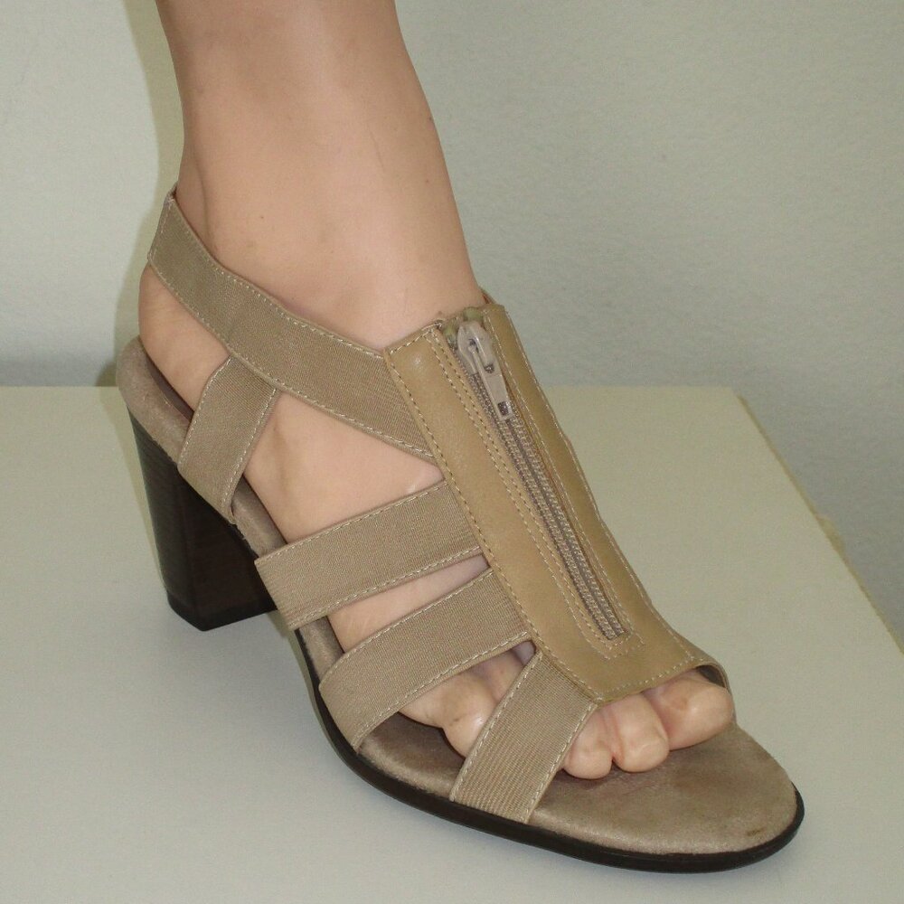 Aerosoles A2 Heelrest Grand Canyon Womens Tan Elastic Open Toe Heel - Size 8.5M